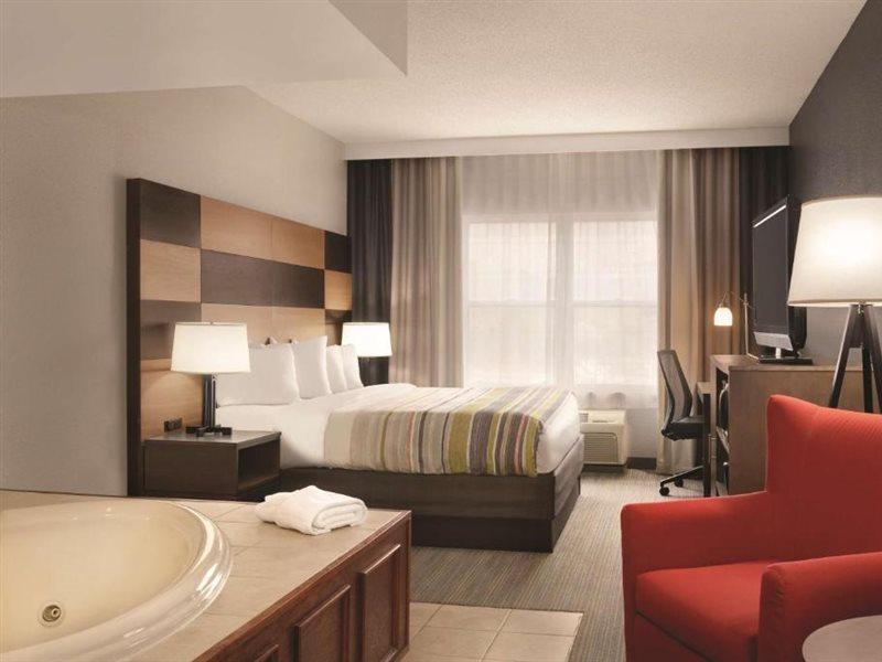 Country & By Radisson, Boone, Nc Hotel 3*