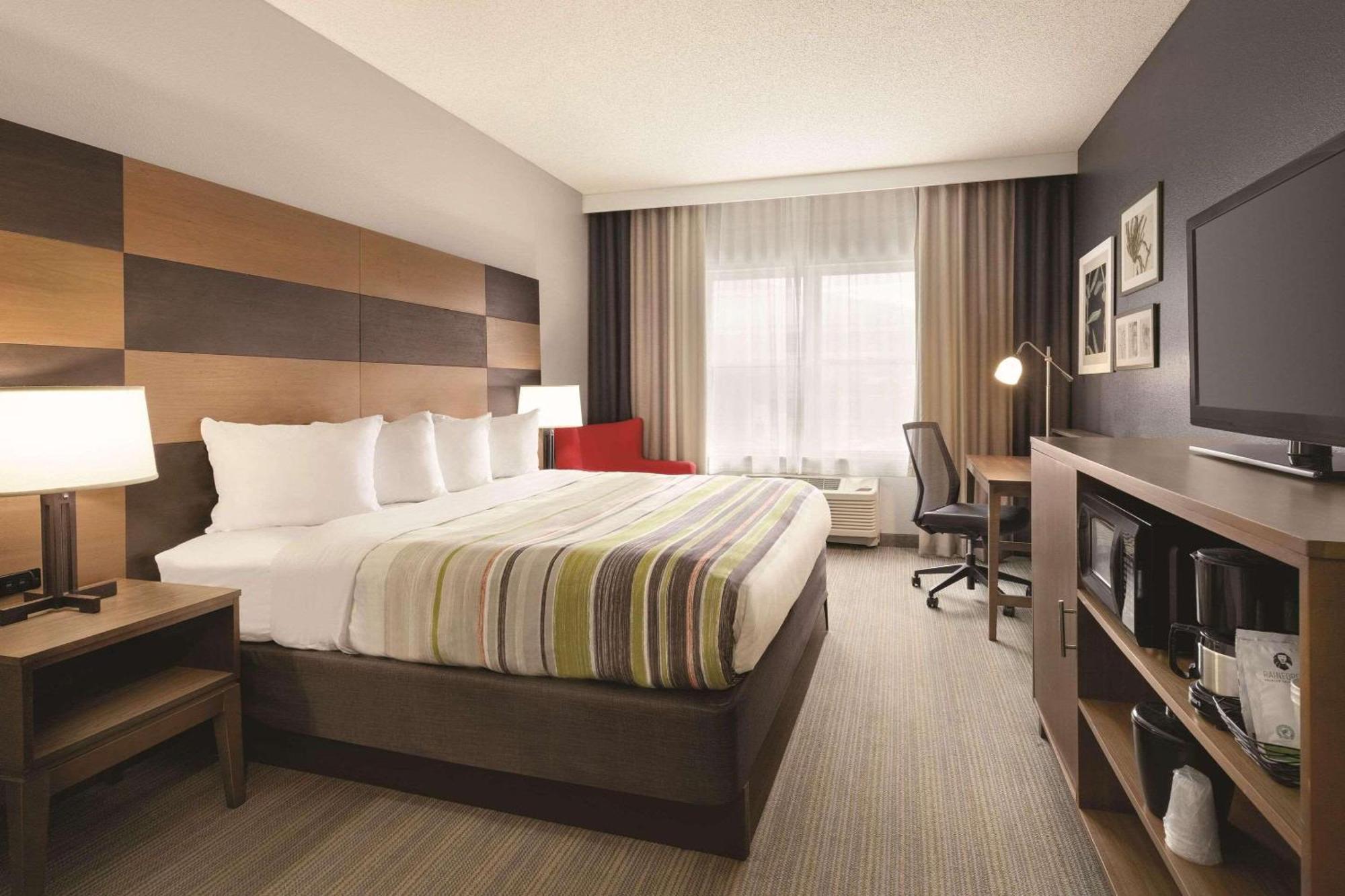 Hotel Country & By Radisson, Boone, Nc