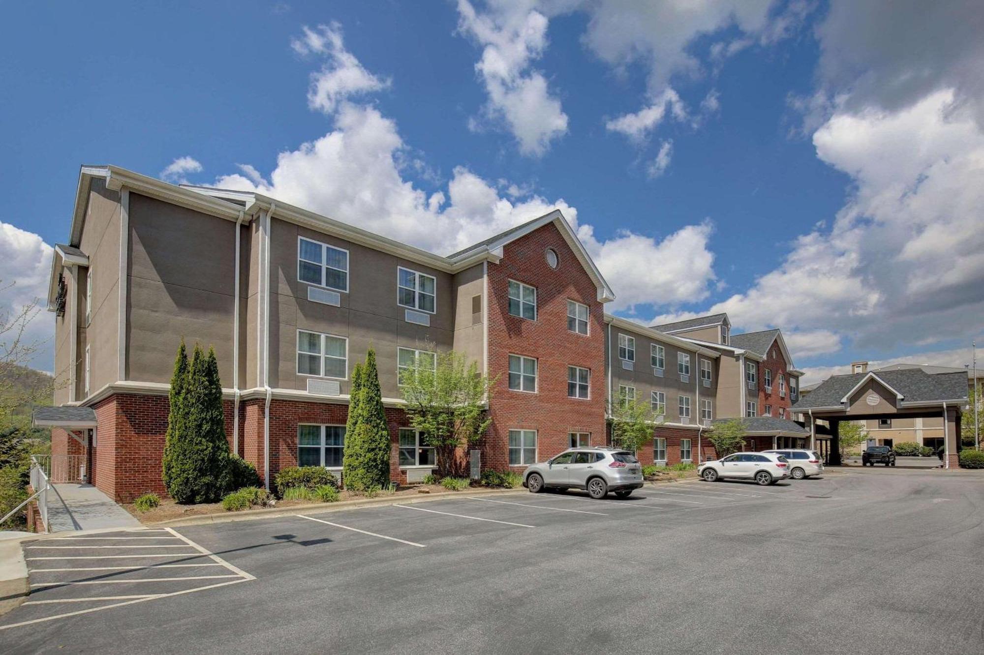 Hotel Country & By Radisson, Boone, Nc Boone