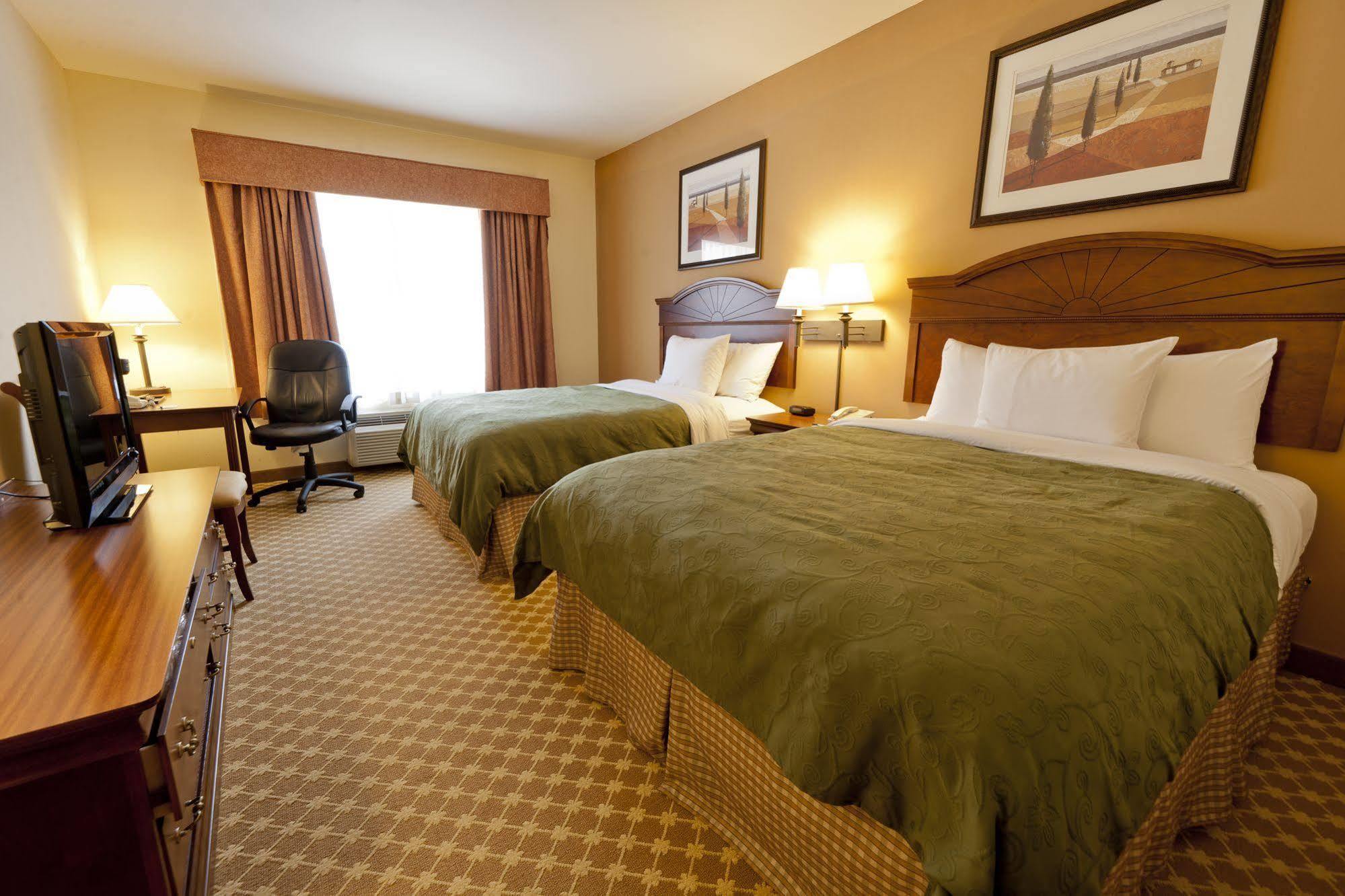 Country & By Radisson, Boone, Nc Hotel